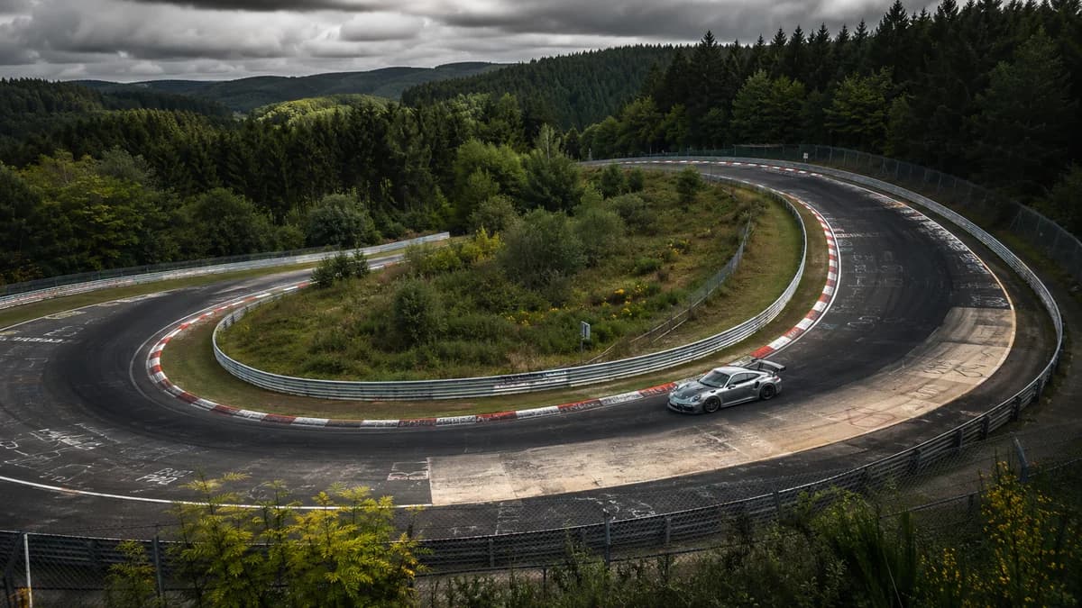 Nürburgring Nordschleife: The Green Hell Record Board